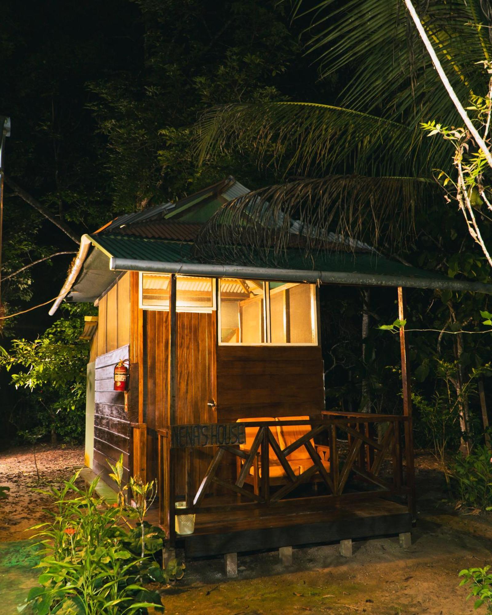 Passiflora Lodge Tambopata 马尔多纳多港 客房 照片